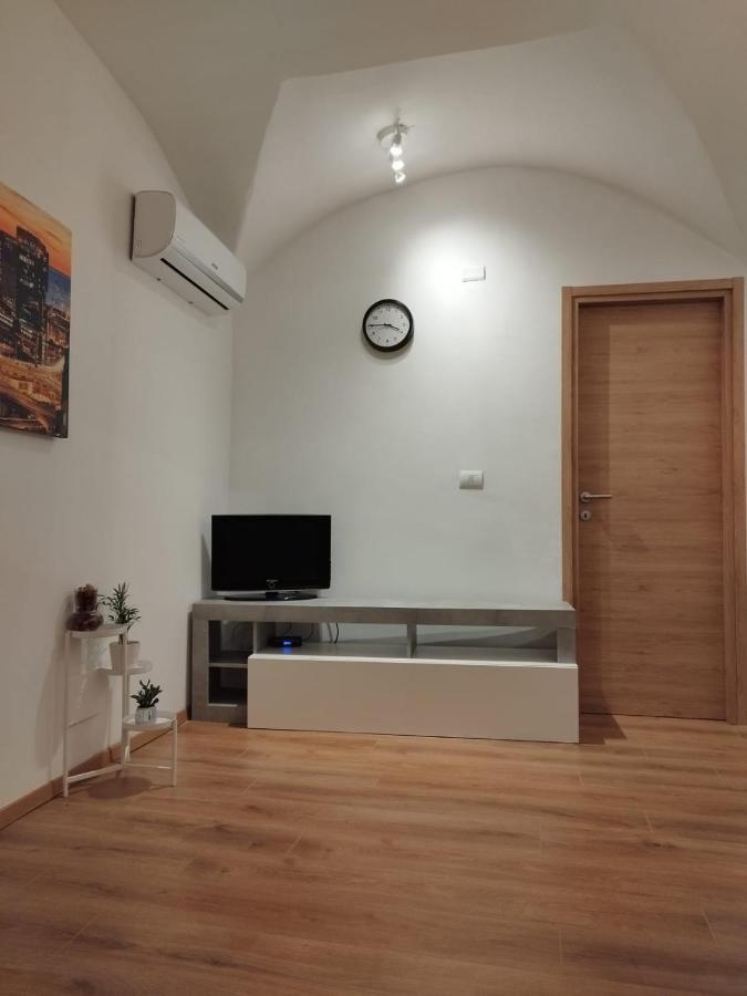 Ferienwohnung The First Luccoli Garibaldi Rolli Genua Exterior foto