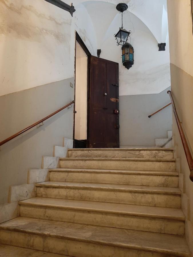 Ferienwohnung The First Luccoli Garibaldi Rolli Genua Exterior foto